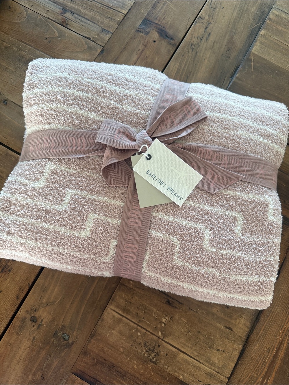 Barefoot Dreams Blush Textured Throw Blanket